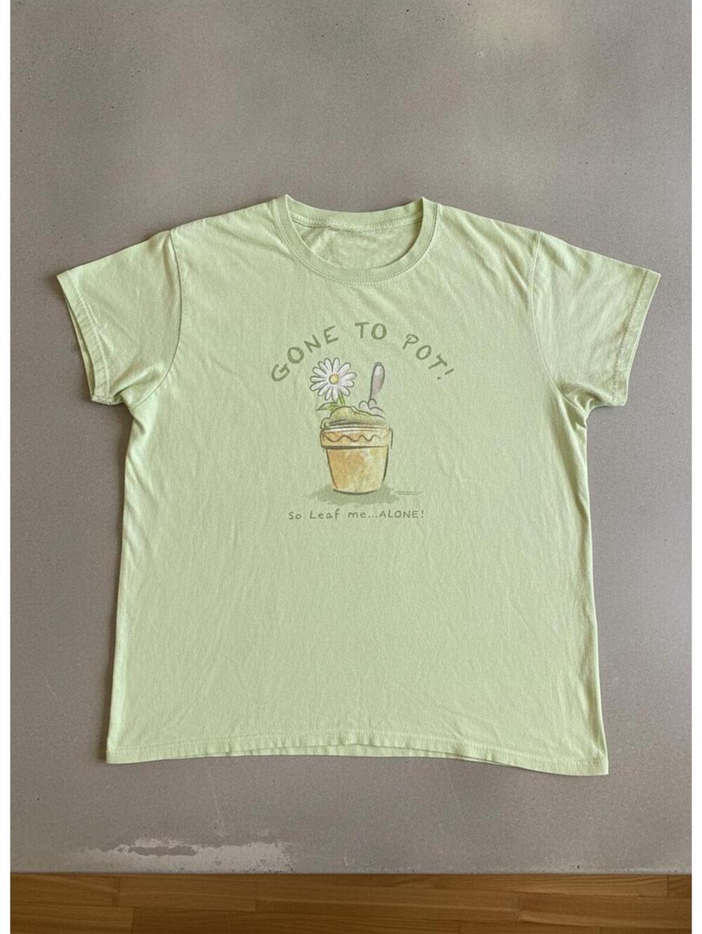 Buck Wear Women Tee L Regular Fit Green 100% Cotton Gardening Graphic Novelty